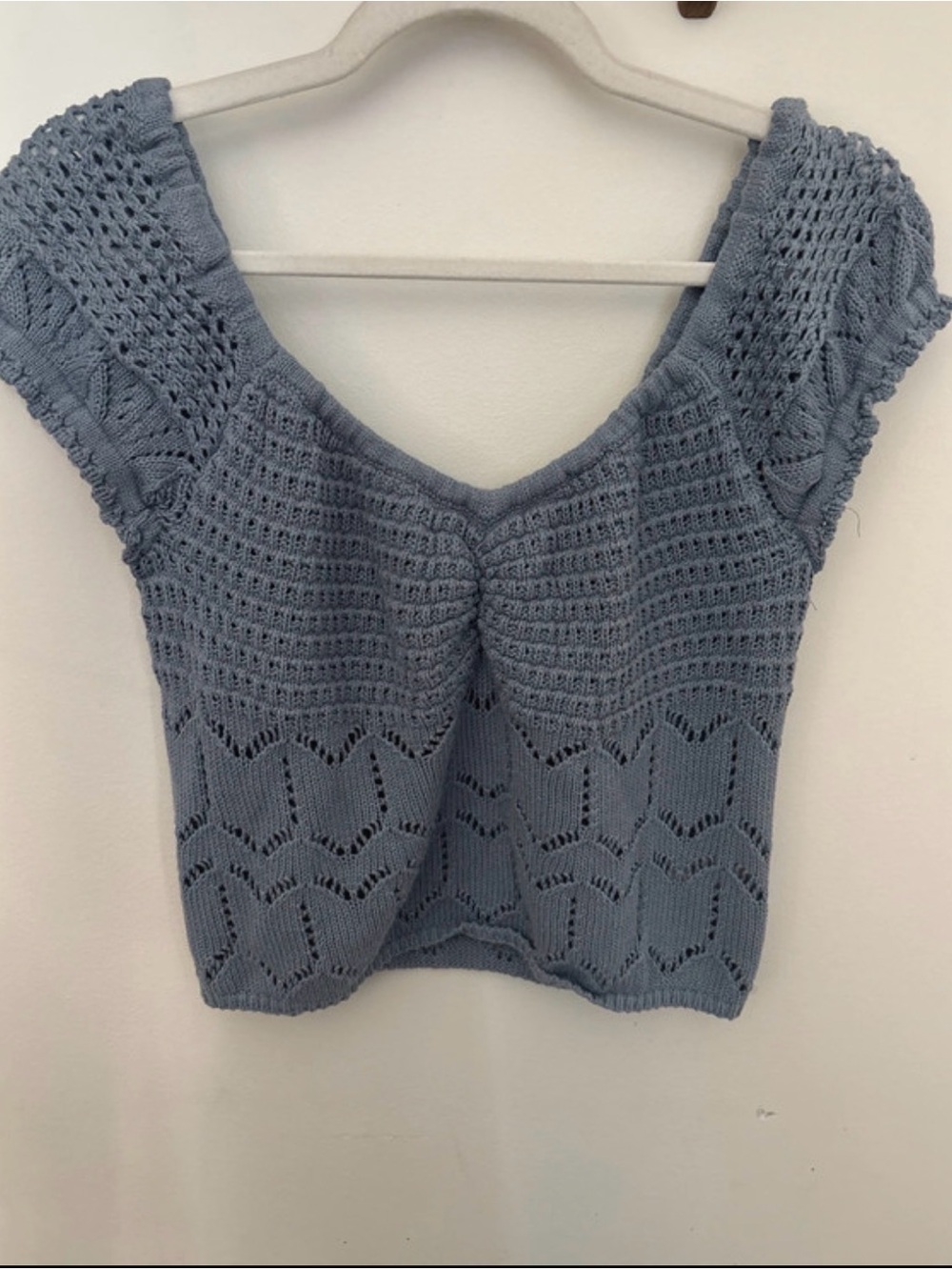Aeropostale Light Blue Cropped Knit V-Neck Top